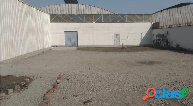 local industrial en VENTA área: 2500m2 HUACHIPA