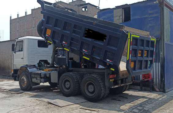 Volquete scania 113e en lima